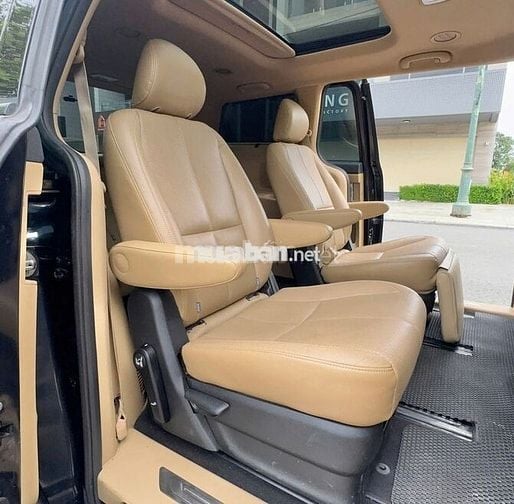 KIA Carnival 2.2D Signature 2022 - 35000 km