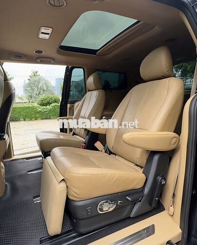 KIA Carnival 2.2D Signature 2022 - 35000 km