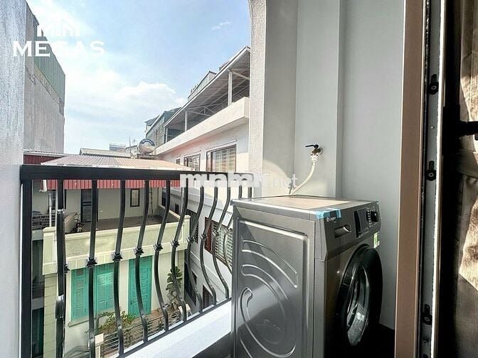 CHO THUÊ CĂN HỘ 1N1K 50M2 BAN CÔNG FULL ĐỒ NGAY VINCOM TRẦN DUY HƯNG