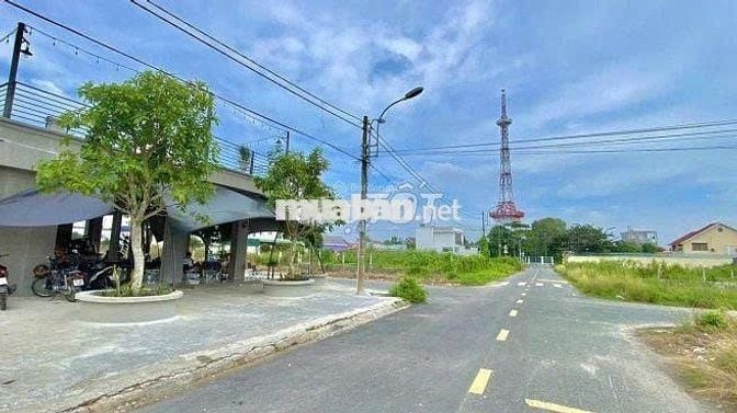 Bán đất ngay thị trấn Củ Chi - 100m2 vuông vứt, 570tr còn bớt lộc