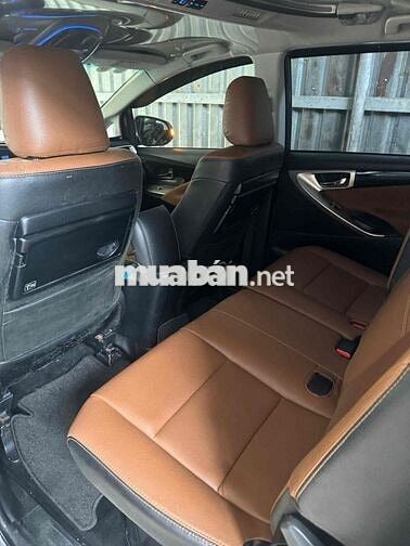 Toyota Innova 2018 2.0G - 29000 km 7c tự động BH