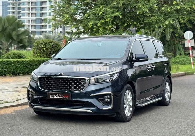 KIA Carnival 2.2D Signature 2022 - 35000 km