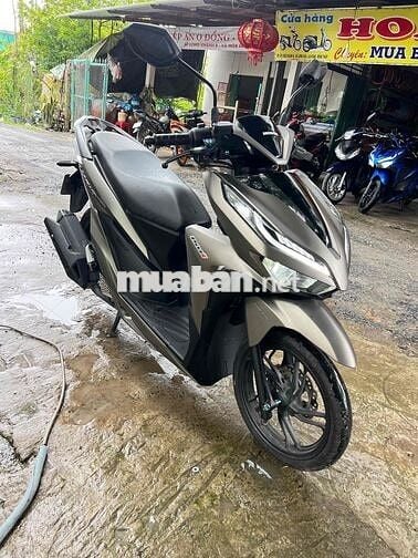 vảio 150. màu vàng các