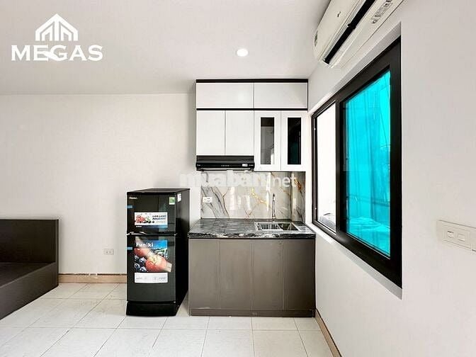 CHO THUÊ CĂN HỘ STUDIO FULL NỘI THẤT BAN CÔNG NGAY TẠI TRUNG KÍNH