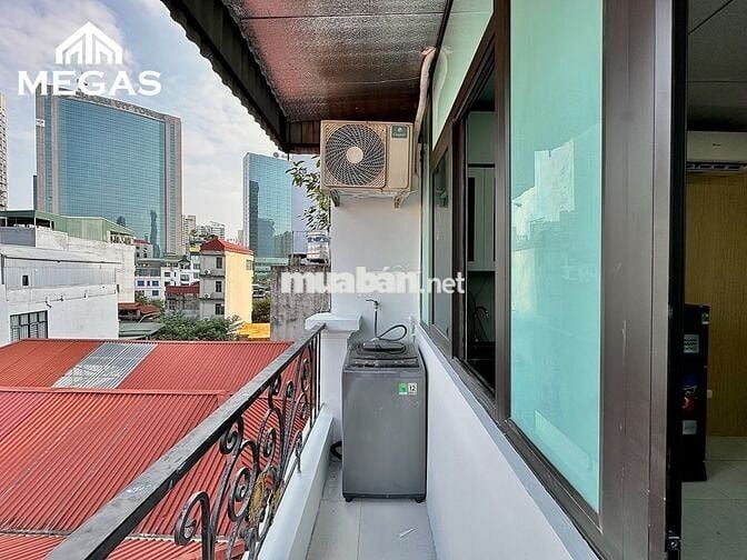 CHO THUÊ CĂN HỘ STUDIO FULL NỘI THẤT BAN CÔNG NGAY TẠI TRUNG KÍNH