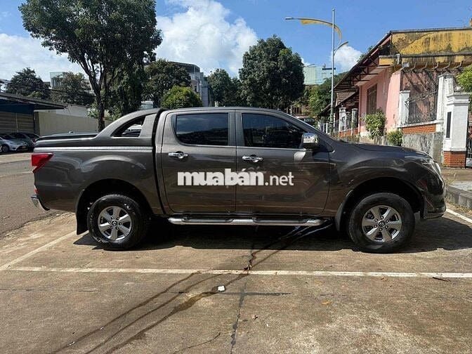 Mazda BT 50 2016 2.2L 4x4 MT - 100000 km