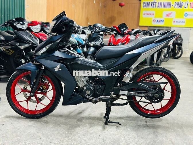 XE MÁYTHANH TÙNG_WINNER V1 XANH ĐEN VÀNH ĐỎ