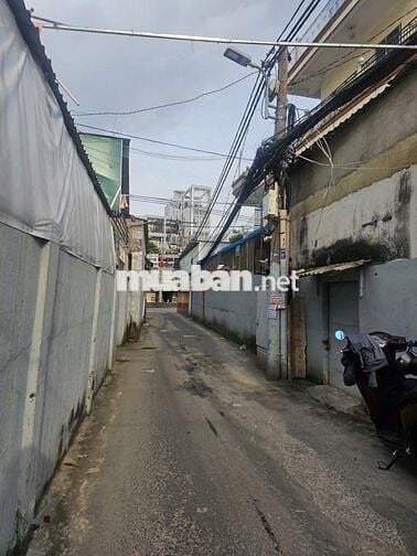 Bán 210m2 đất full thổ hẻm xe hơi thông cạnh Nam Long 2. Giá 11,5 tỷ