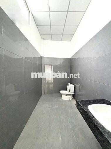 Cho thuê nhà mặt tiền 30 tháng 4 gần đài truyền hình giá 40 triệu