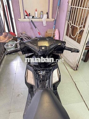 Bán xe lên Sh. Xe chính chủ 1 đời