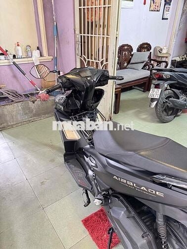 Bán xe lên Sh. Xe chính chủ 1 đời