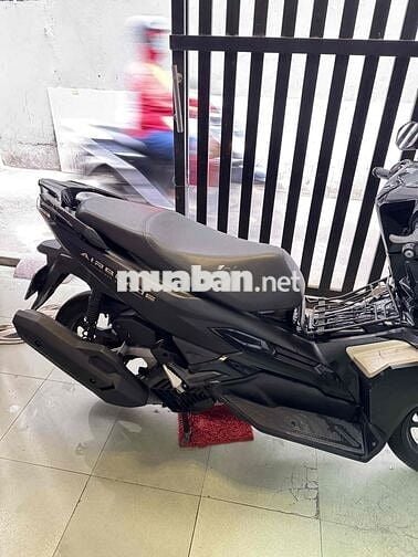 Bán xe lên Sh. Xe chính chủ 1 đời