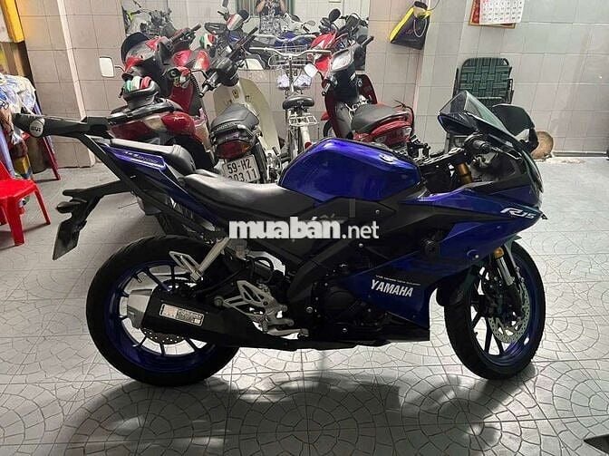Yamaha R15 Xanh dương