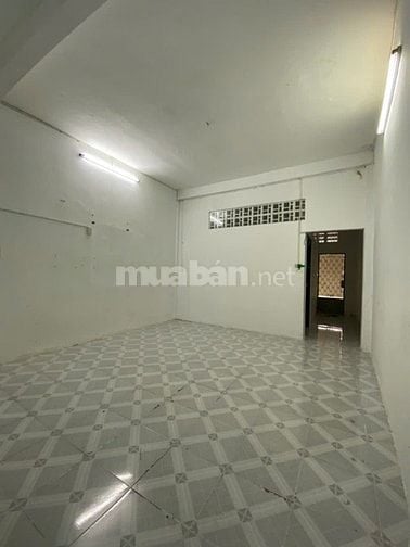 96m2! Nhỉnh 110tr/m2! Bán nhà HXH Nguyễn Kiệm, P4. Sát sân bay, Q1.