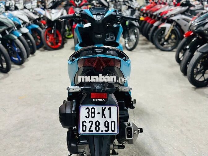 XE MÁYTHANH TÙNG_VARIO 150 FI XANH NGUYÊN BẢN 2023