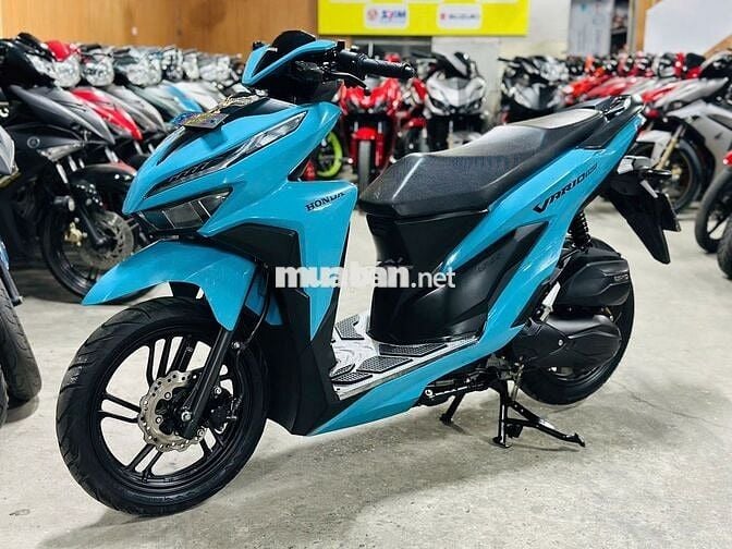 XE MÁYTHANH TÙNG_VARIO 150 FI XANH NGUYÊN BẢN 2023