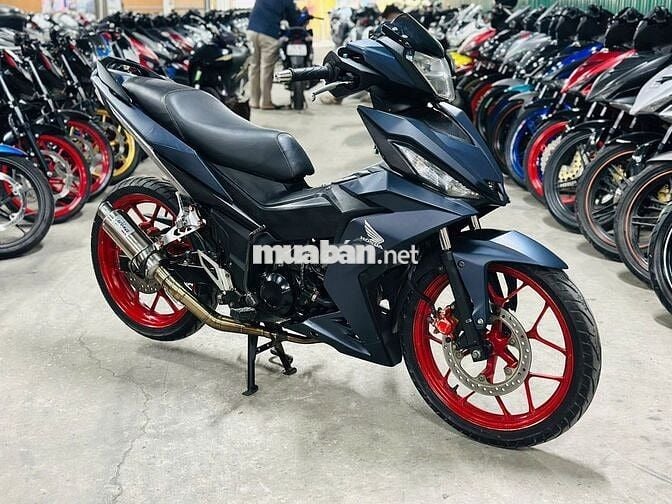 XE MÁYTHANH TÙNG_WINNER V1 XANH ĐEN VÀNH ĐỎ