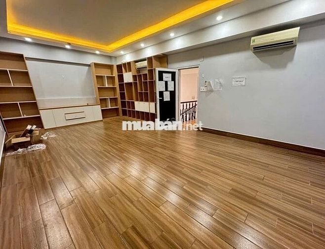 NHÀ ĐƯỜNG PHỔ QUANG DIỆN TÍCH: 8X20M HẦM 3 LẦU CHO THUÊ