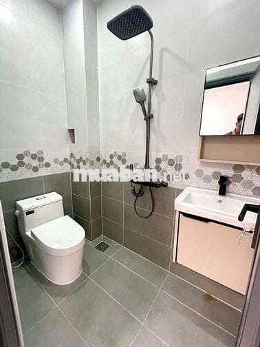 VIP HẺM XE HƠI ĐẬU CỬA ĐƯỜNG QUANG TRUNG, P10, GV,HCM 47M2 2PN 5.56 TỶ