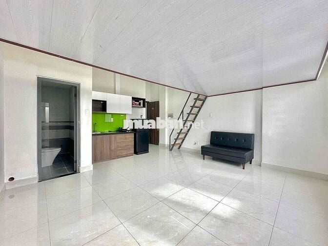 SIÊU PHẨM 40M2 Thoáng Mát Gần Vòng xoay Lăng Chả Cả - Sân Bay TSN