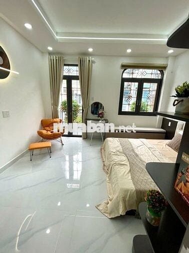 VIP HẺM XE HƠI ĐẬU CỬA ĐƯỜNG QUANG TRUNG, P10, GV,HCM 47M2 2PN 5.56 TỶ