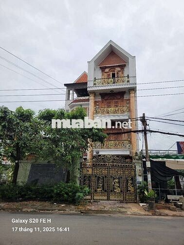 💥Cho thuê Biệt thự DT 10X23 Biệt thự 4lầu Mặt Tiền