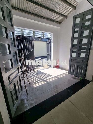 4x16 trệt lầu 2pn 2wc hẻm ô tô 5m Huỳnh Thị Hai gần chợ hạt điều vào