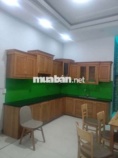 Sân ô tô, dt 4,2x21m 4pn 4wc hẻm 8m thông nhà mới đẹp