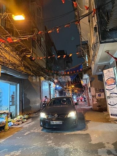 Nhà rộng ở sướng 45m cầu thang bê tông 4 ngủ 3wc 