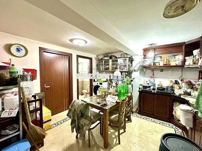 NHÀ ĐẸP 2 TẦNG, DT (4,2X15)M2, NỞ HẬU, SÁT MẶT TIỀN, 5,1 TỶ CÒN TL