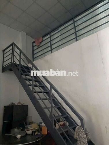 Cần cho thuê nhà khu 10ha PTTN Q12 DT 5,5x24 có gác lửng 3PN .2WS