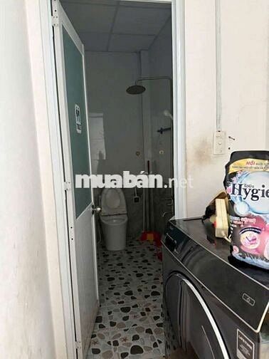 Cần cho thuê nhà khu 10ha PTTN Q12 DT 5,5x24 có gác lửng 3PN .2WS