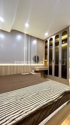 CẦN BÁN CĂN HỘ HƯNG VƯỢNG 3 – PHÚ MỸ HƯNG