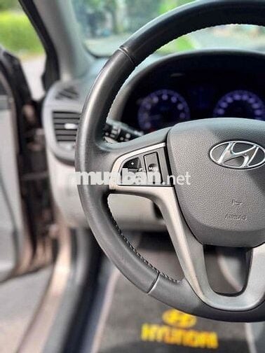 Hyundai Accent 2013 1.4 AT - 90000 km