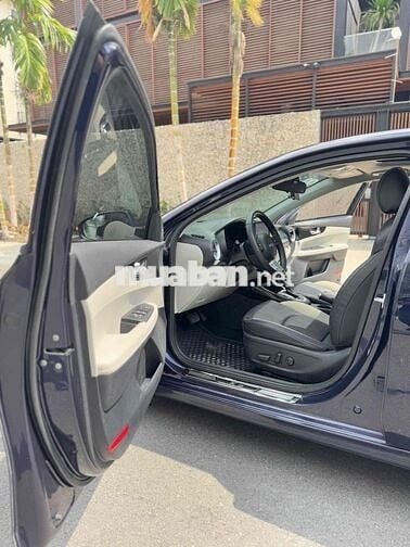 Kia K3 2022 1.6 Luxury - 50000 km