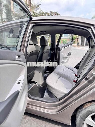 Hyundai Accent 2013 1.4 AT - 90000 km