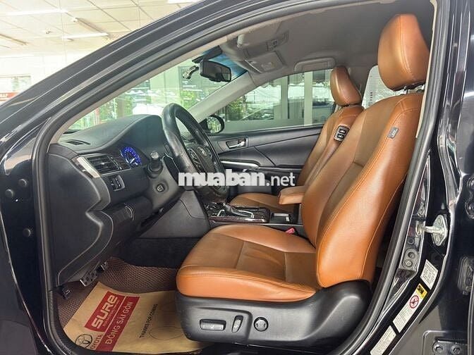 Camry 2.5Q 2018 Đen Nội thất da bò - Giá Còn Giảm