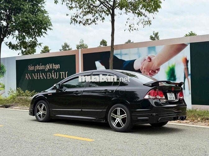 Honda Civic 2006 2.0 AT - 90 km