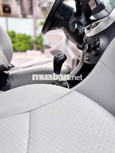 Hyundai Accent 2013 1.4 AT - 90000 km