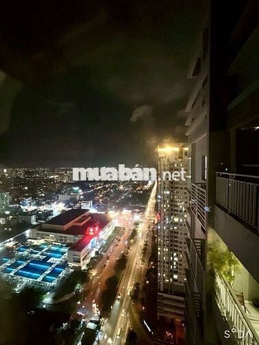 Còn duy n.h.â.t 1 căn 1PN view đông, có lô gia - 5 tỷ, SUNRISE CITY