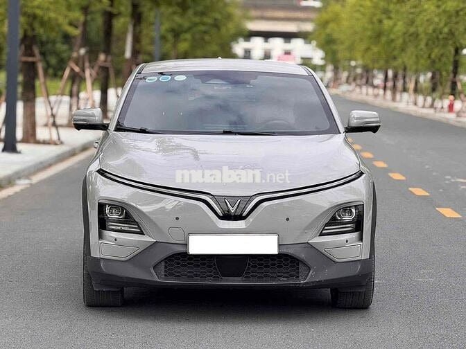 VinFast VF6 2025 Plus - 18000 km