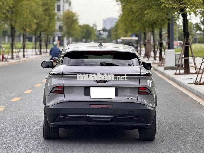 VinFast VF6 2025 Plus - 18000 km