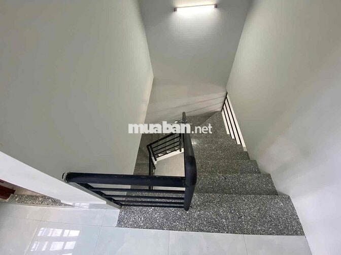 cho thuê nhà hẻm 257/ lê đình cẩn gần chợ - nhà đẹp xách va li vào ở