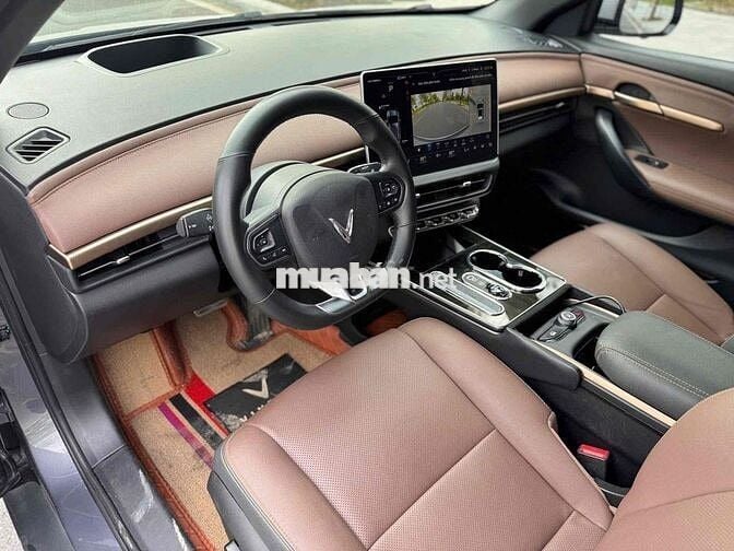 VinFast VF6 2025 Plus - 18000 km