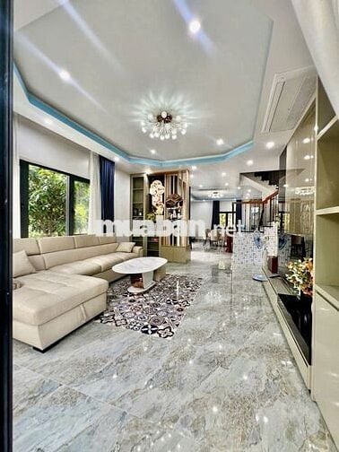 BIỆT THỰ MỚI ĐẸP,DT15*20M,1LAU,3PN,4WC,KHU DÂNCƯAN NINH TỐT CÓ BẢO VỆ