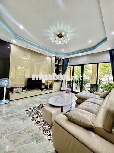 BIỆT THỰ MỚI ĐẸP,DT15*20M,1LAU,3PN,4WC,KHU DÂNCƯAN NINH TỐT CÓ BẢO VỆ