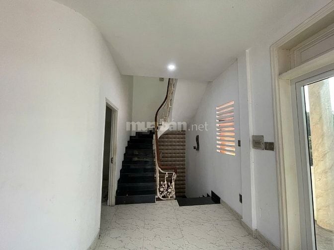 ☎Biệt thự mặt tiền Nguyễn Đình kiên 