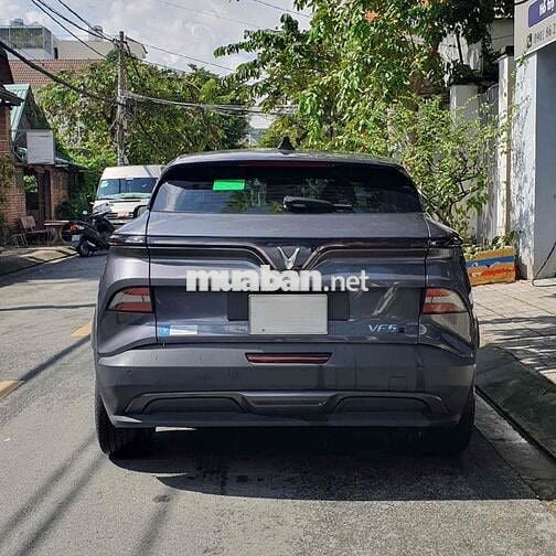 VF6s 24 Đký 25 - 10.000km - Mua Pin