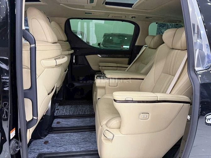 Bán Toyota Alphard Executive Lounge sản xuất 2022, sơn Zin 99%.