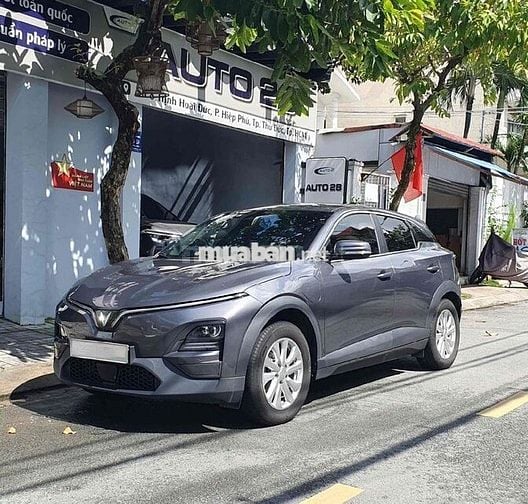 VF6s 24 Đký 25 - 10.000km - Mua Pin